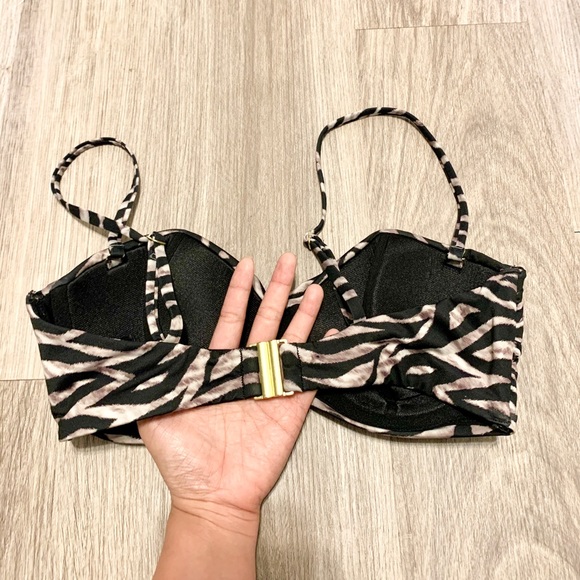 H&M zebra print bikini top size 36C - Picture 4 of 6